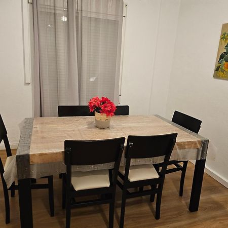 Apartamentos Plaza Alicante Bagian luar foto