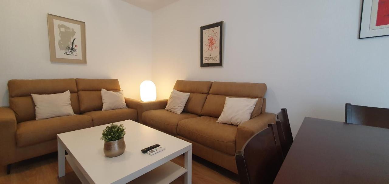 Apartamentos Plaza Alicante Bagian luar foto