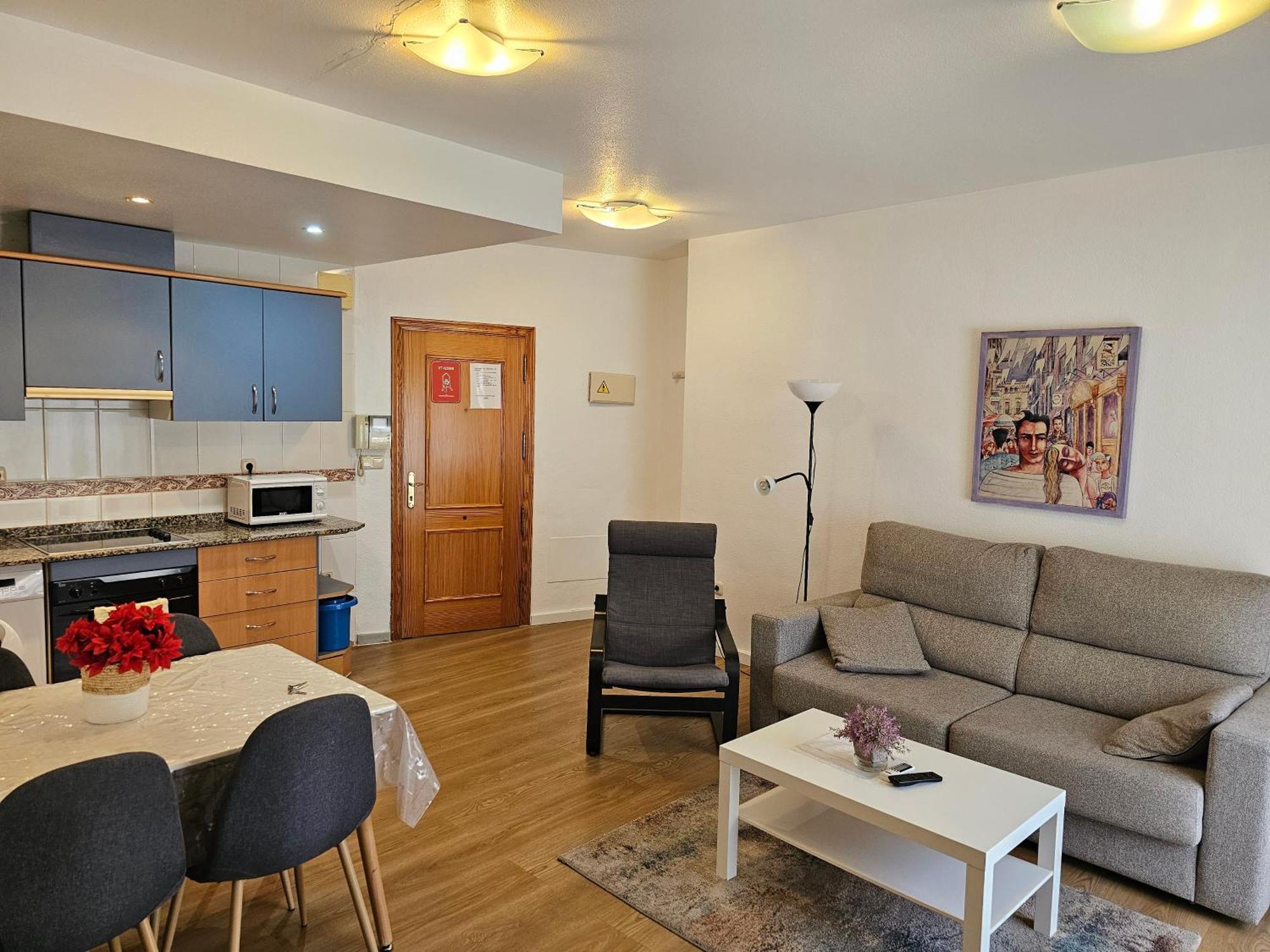 Apartamentos Plaza Alicante Ruang foto