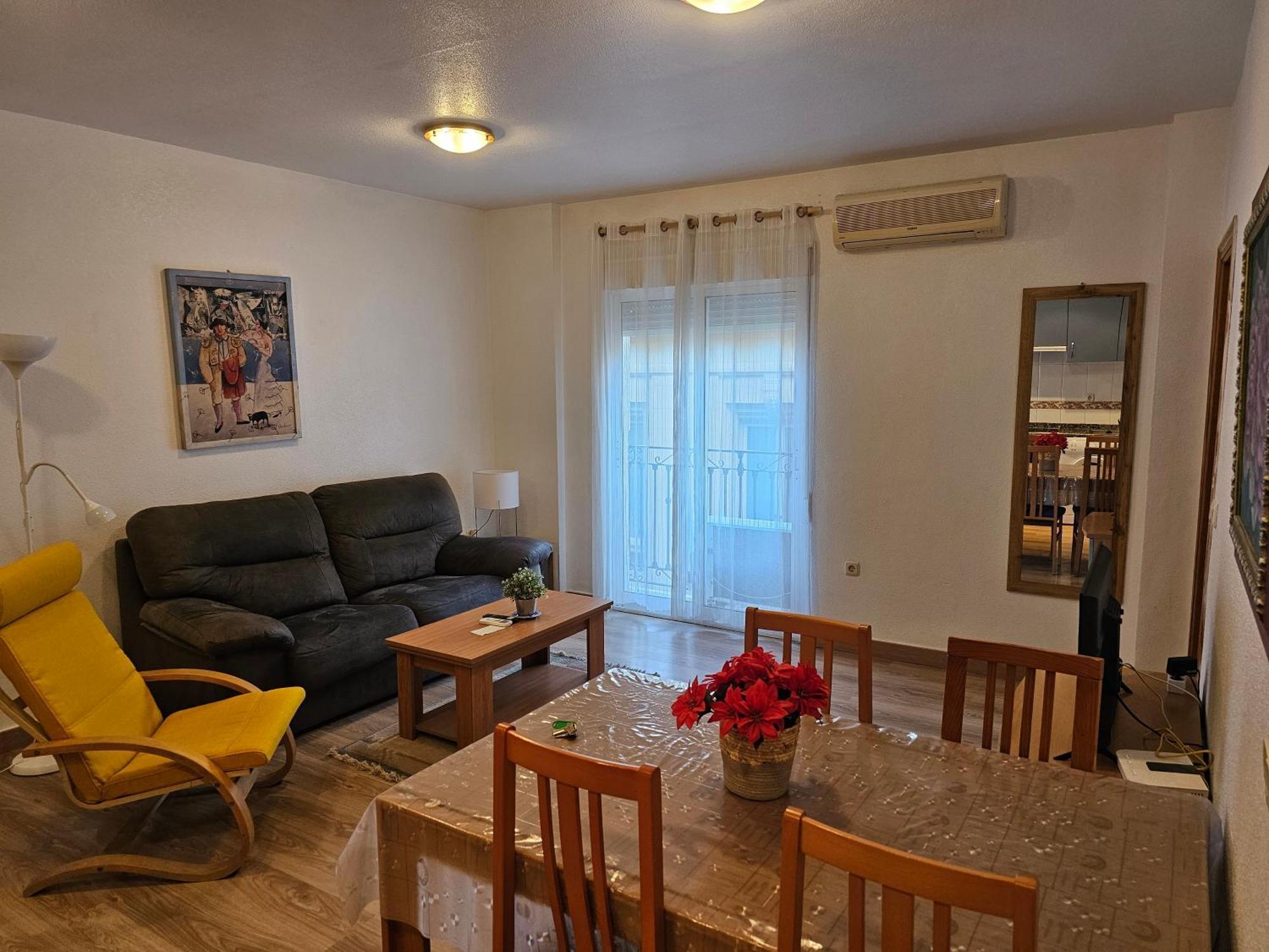 Apartamentos Plaza Alicante Ruang foto
