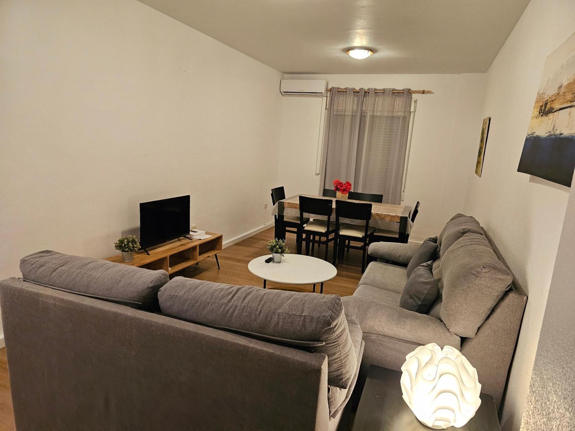 Apartamentos Plaza Alicante Bagian luar foto
