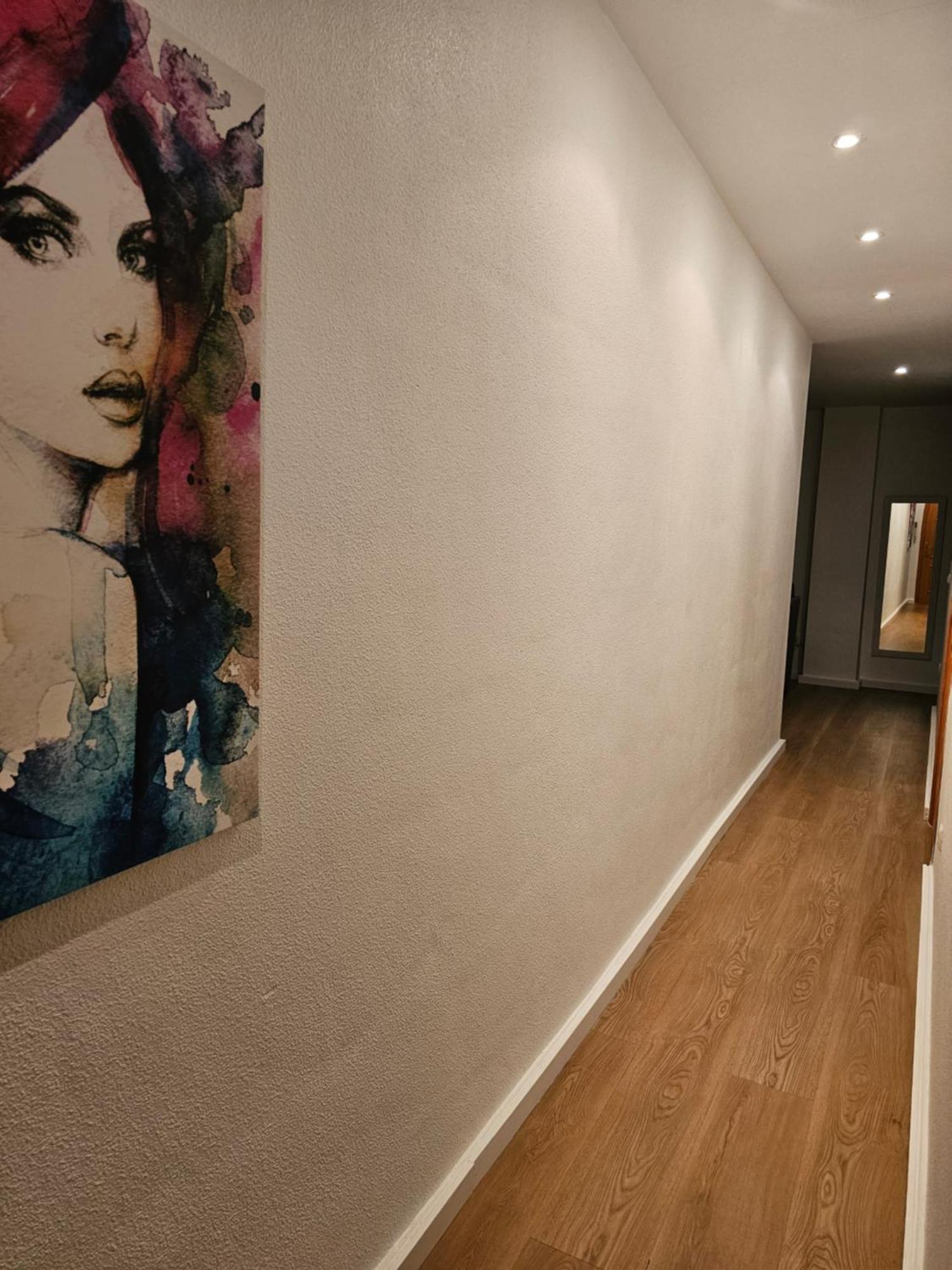 Apartamentos Plaza Alicante Bagian luar foto