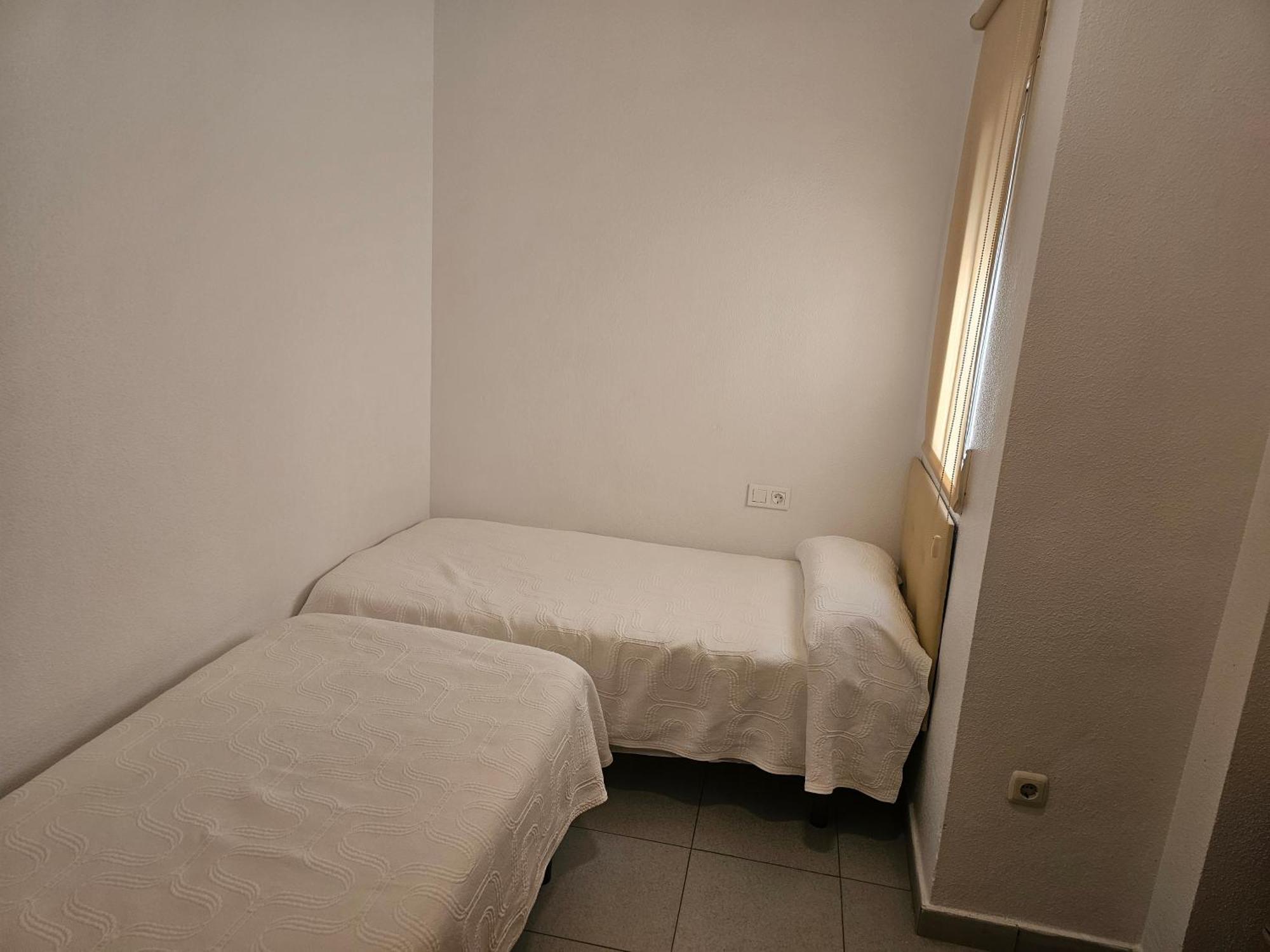 Apartamentos Plaza Alicante Ruang foto