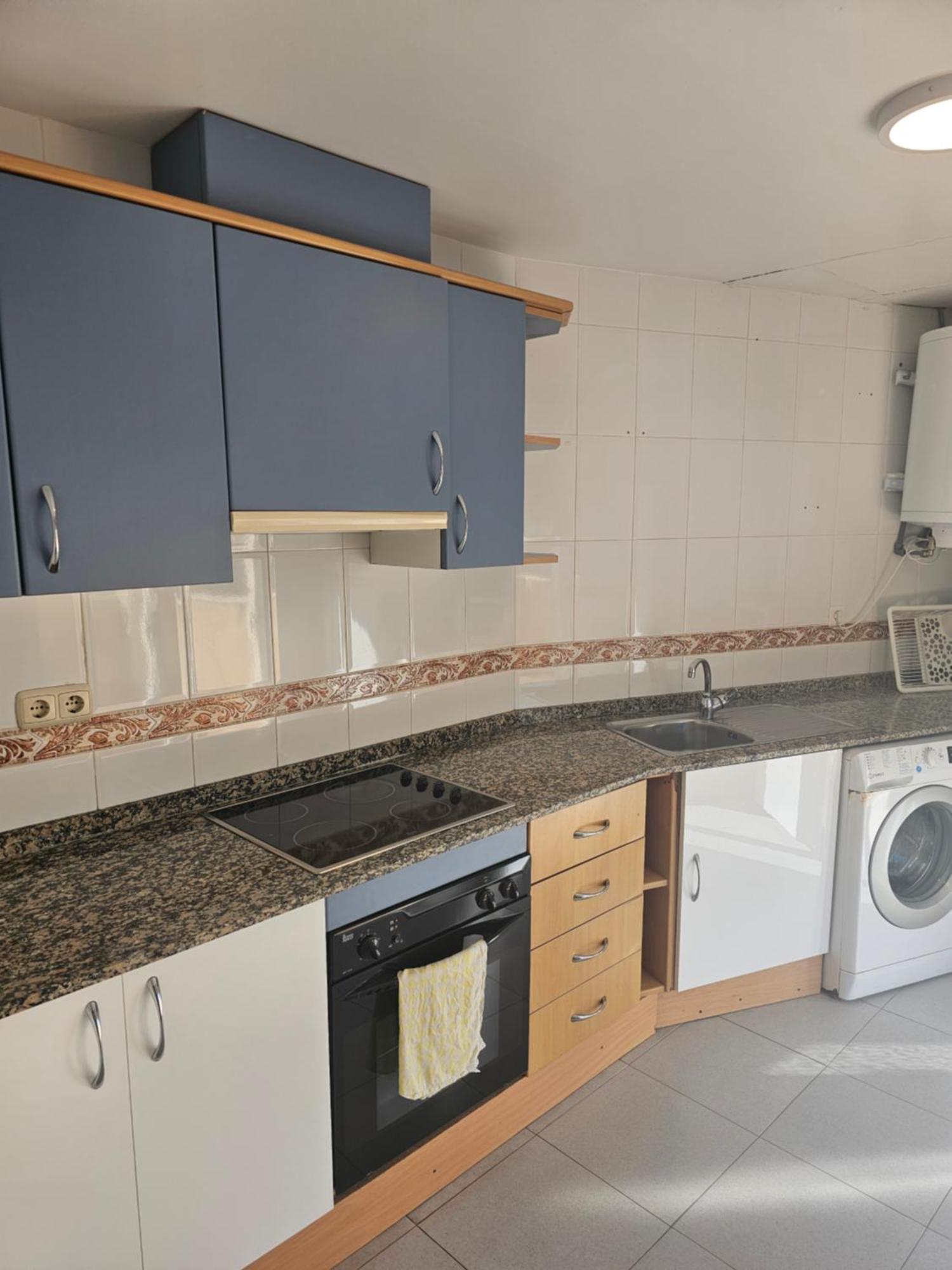 Apartamentos Plaza Alicante Ruang foto