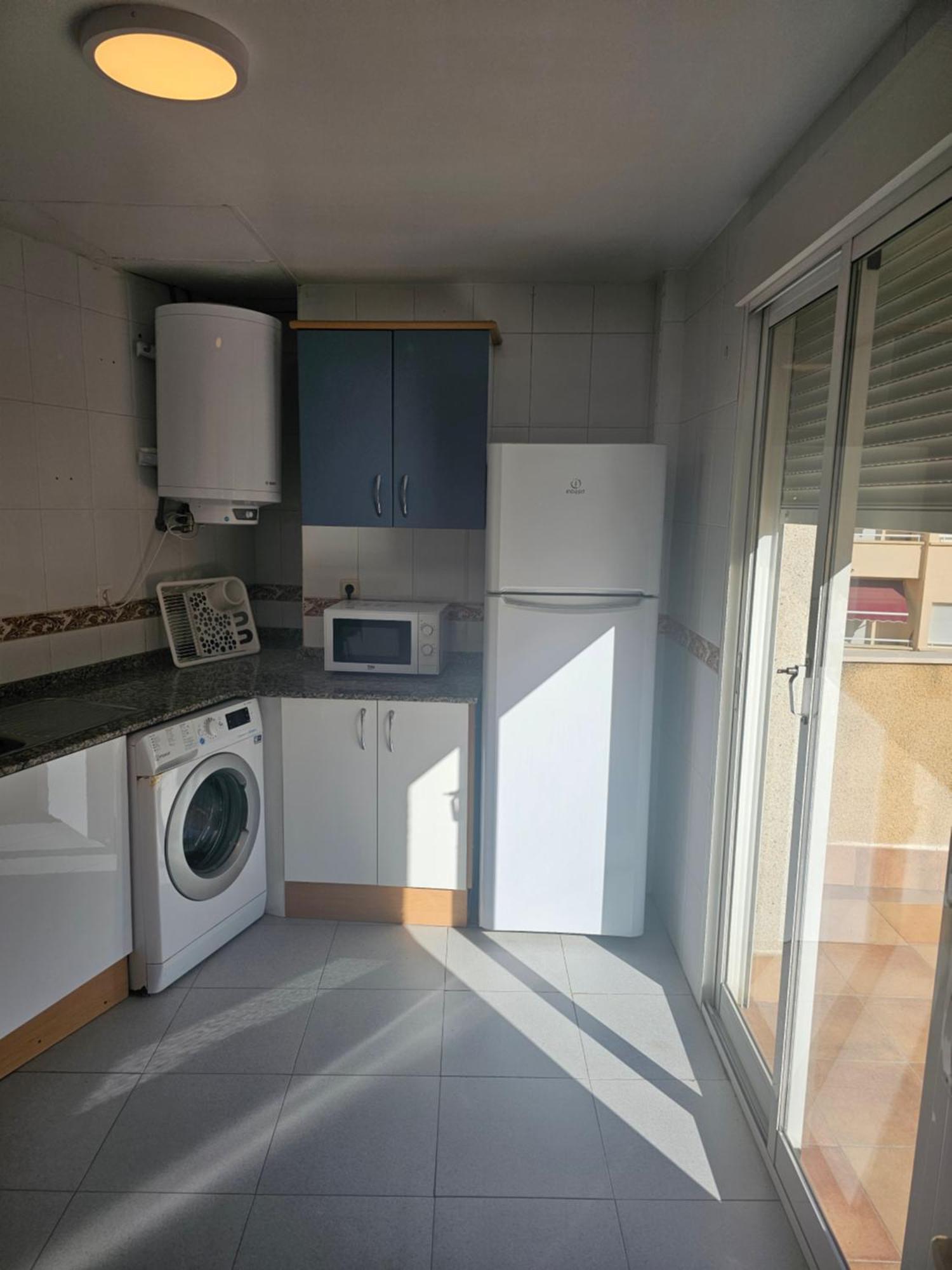 Apartamentos Plaza Alicante Ruang foto