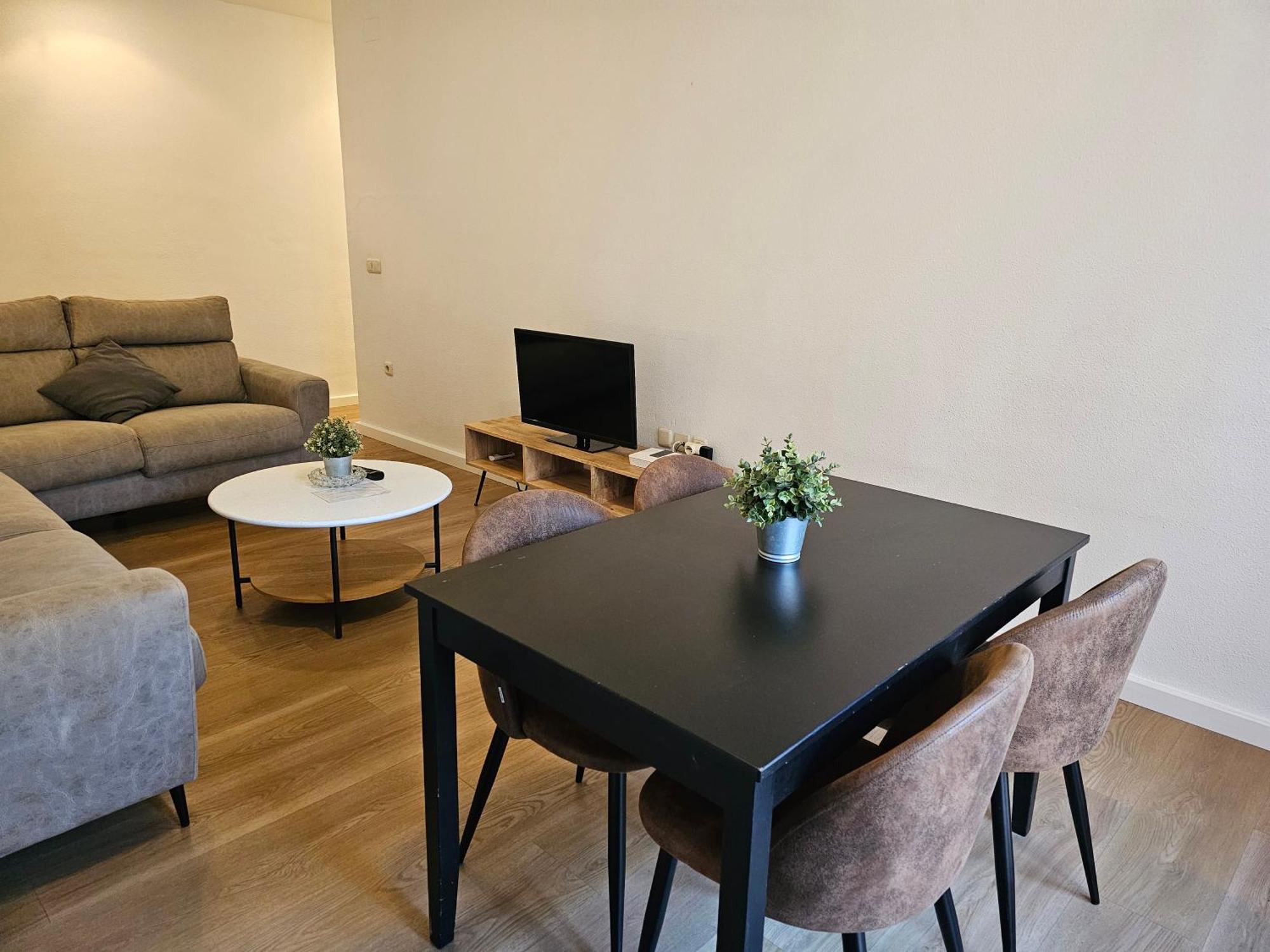 Apartamentos Plaza Alicante Ruang foto